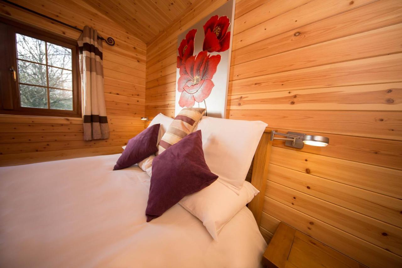 Wall Eden Farm - Luxury Log Cabins And Glamping Highbridge Exterior foto